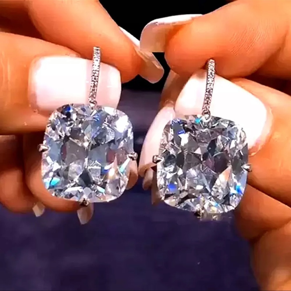Diamond drop earrings dangly jewel rhinestone crystal cubic zirconia silver y2k